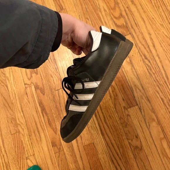 Adidas Sambas - Picture 3 of 6